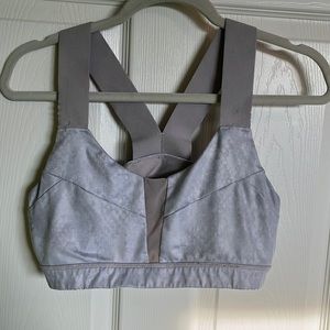 Alo sports bra